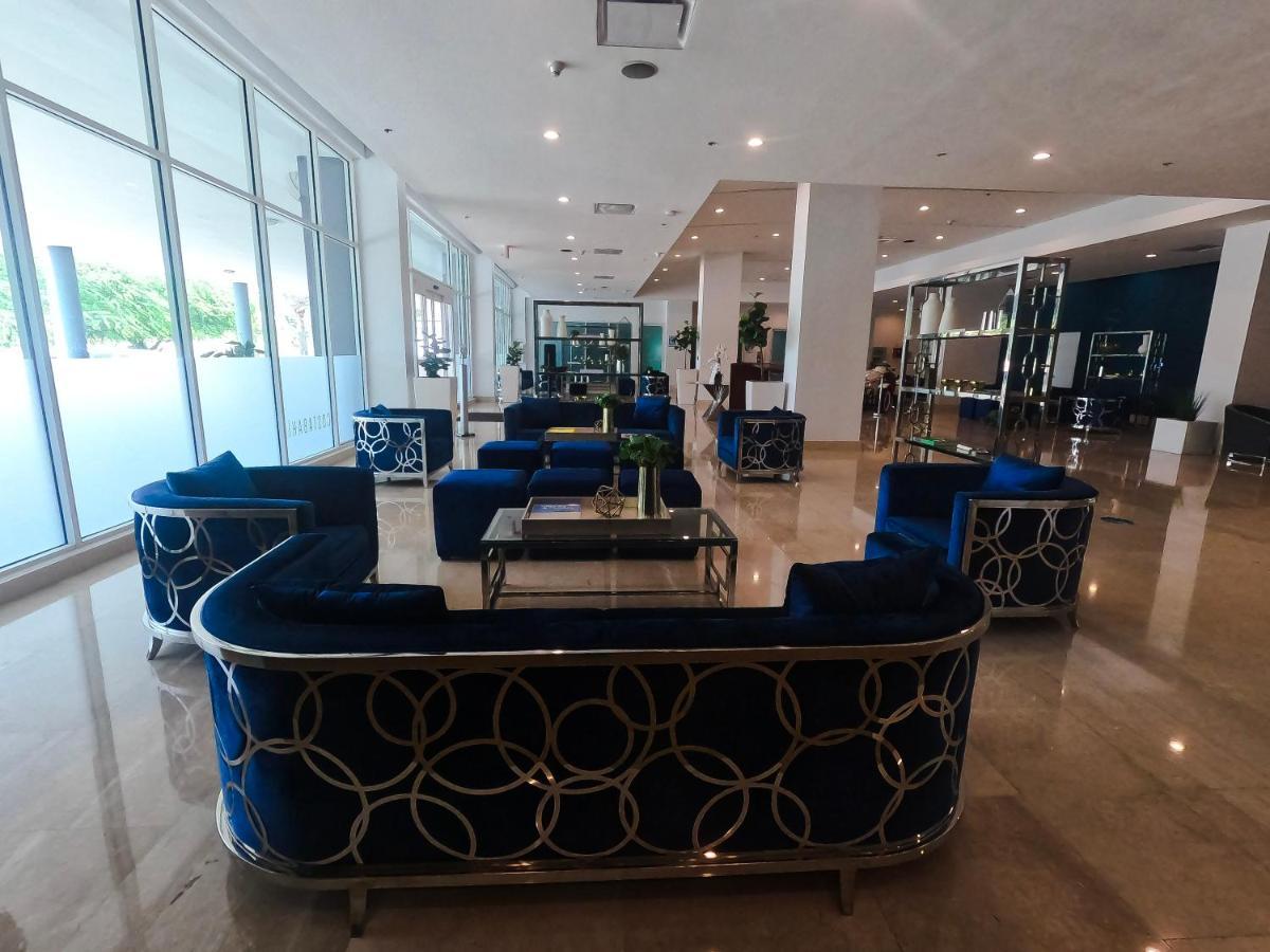 Costa Bahia Hotel, Convention Center And Casino Гуаянилья Экстерьер фото